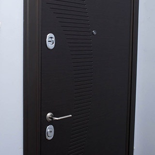 Сейф-дверь фабрика ARMA модель Стоун